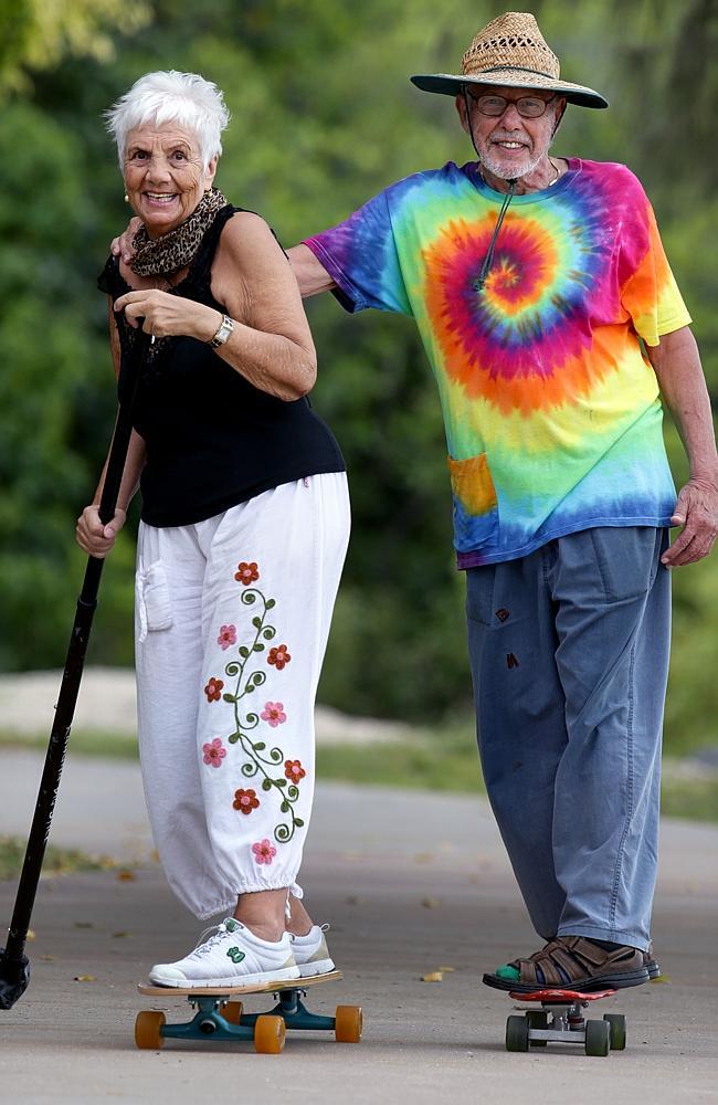 Kakek-Kakek Antimainstream